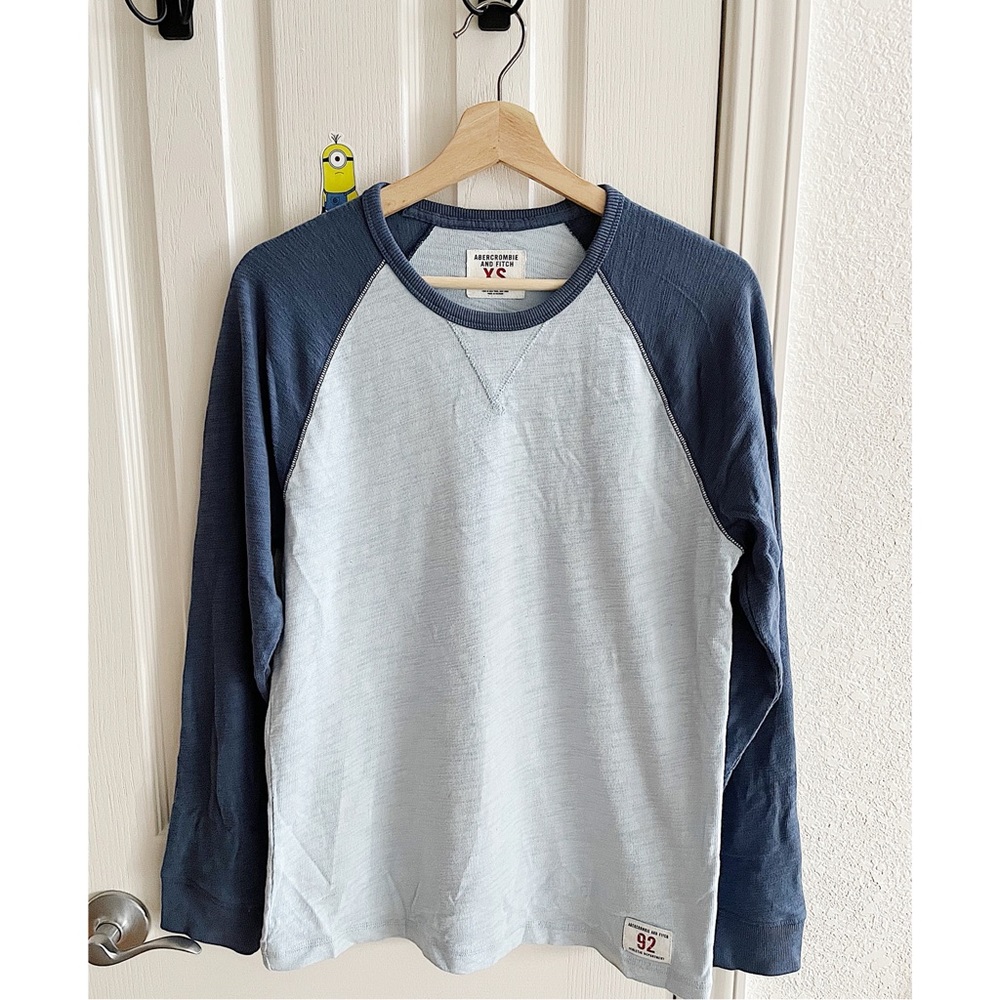 Abercrombie & Fitch long sleeve sweater xs size